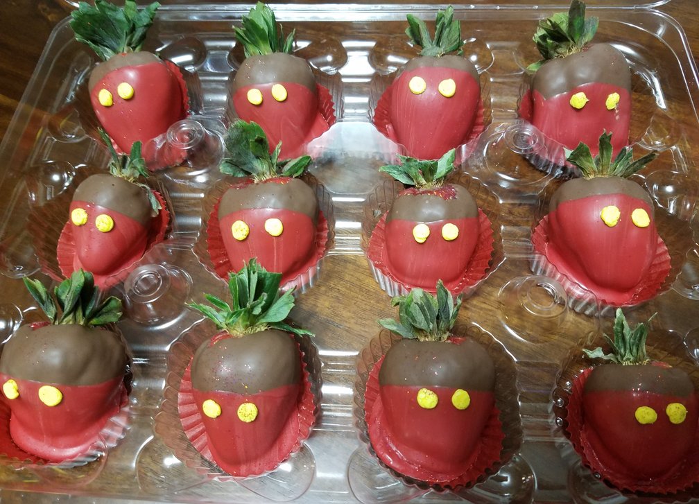 Sweet-Elegance Cakes By Tracie chocolate strawberries