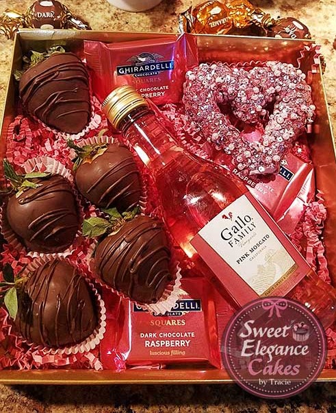Sweet Elegance Cakes By Tracie Valentine's Day Strawberries