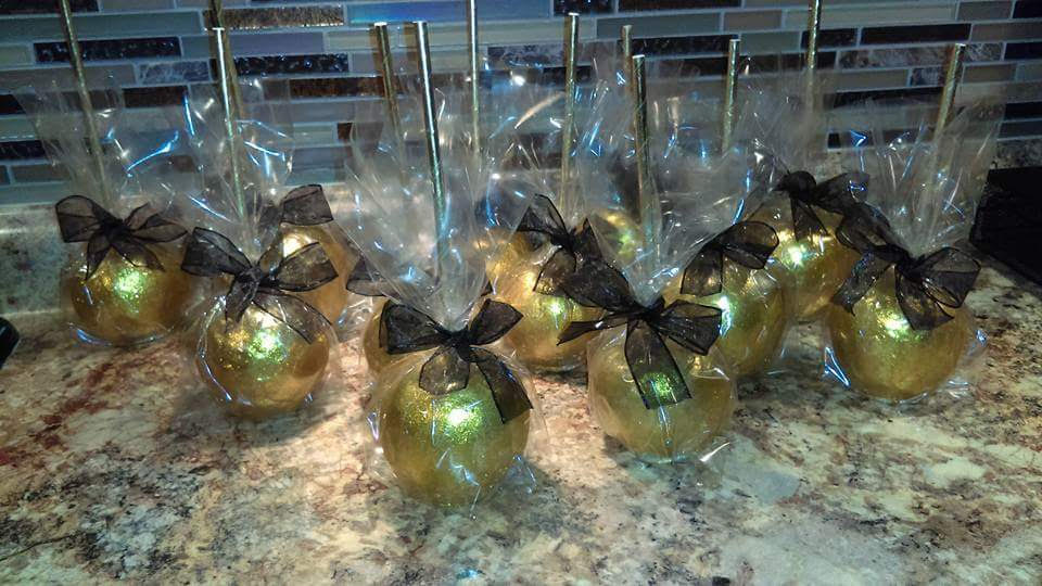 Sweet Elegance Cakes-By Tracie Golden Apples
